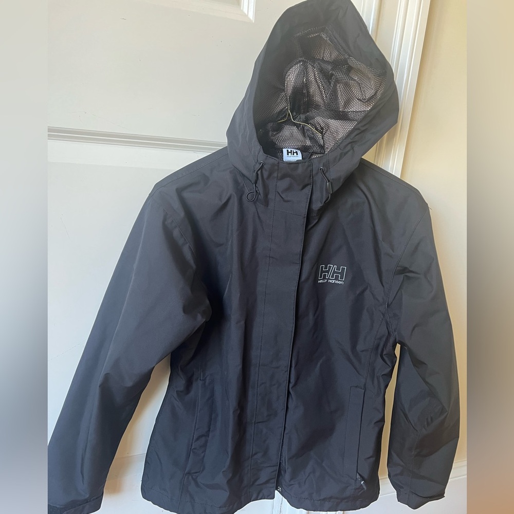 Helly Hansen Women’s Black Raincoat